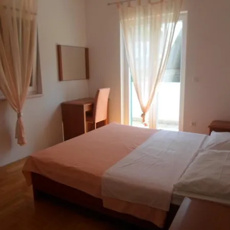 Ivan Apartamento Vodice